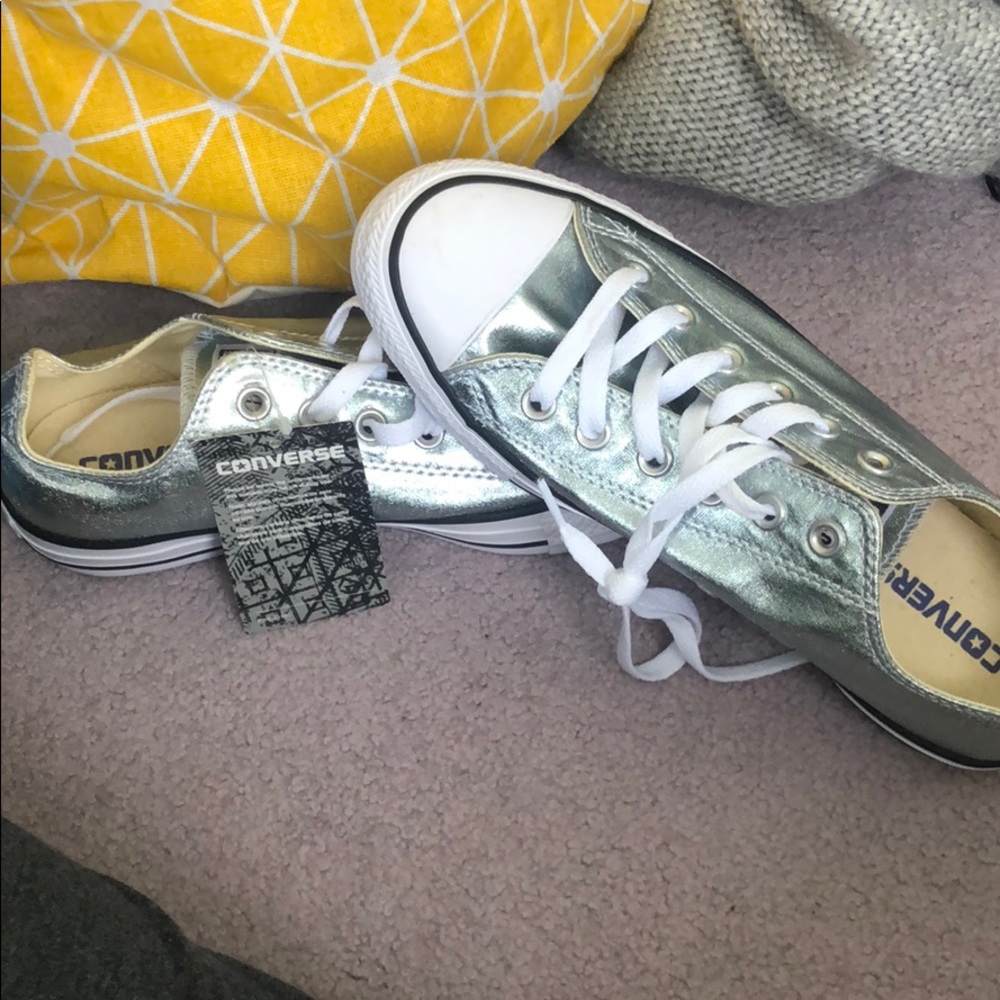 Blue chrome converse